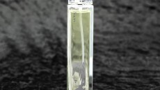 FFV13-Noctis-Perfume_001