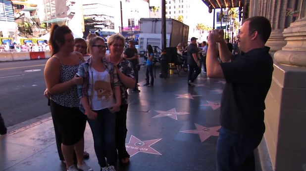 คลิปฮา!! จากรายการดัง Jimmy Kimmel Live ในการใช้งานเลนส์ QX 10 และ QX 100 จาก Sony