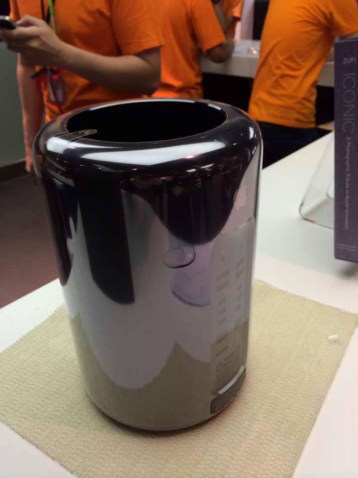 1528527_10152100227744293_602304221_n