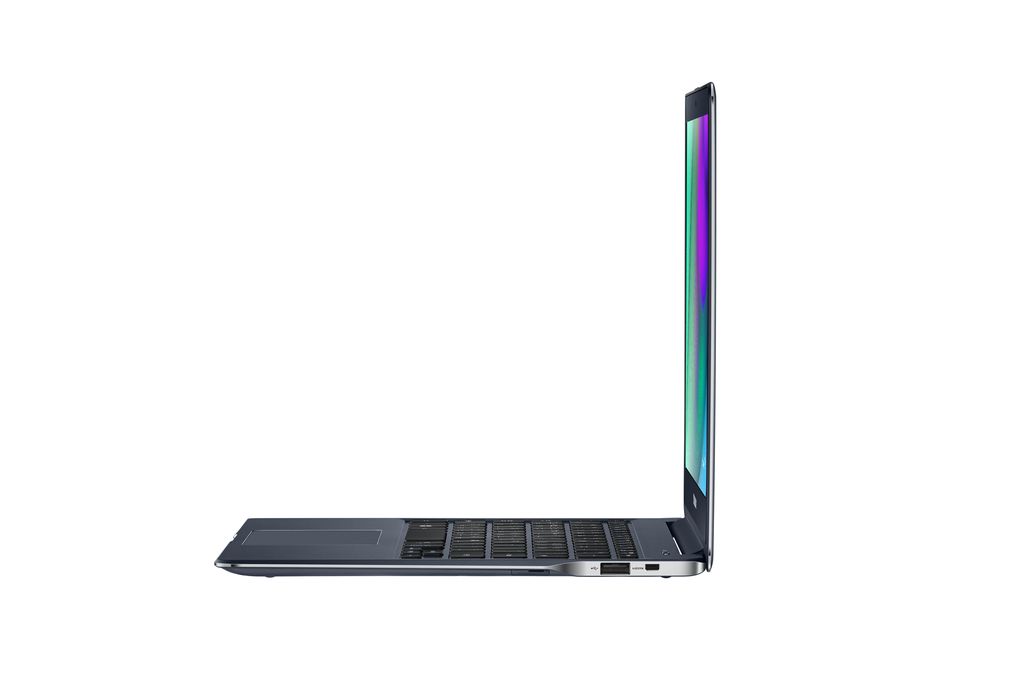 Samsung_ATIV_Book_9_side_open.0