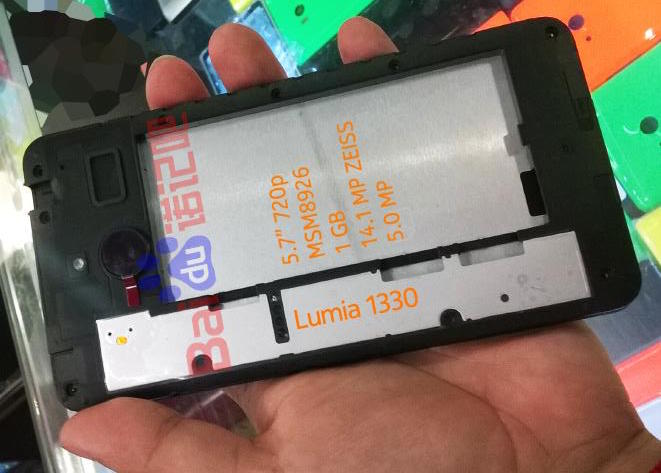 หลุดมาแล้วภาพบอดี้ของ Lumia 1330 ตัวเป็นๆ จอ 5.7 นิ้ว กล้องหลังความละเอียด 14.1 ล้านพิกเซล
