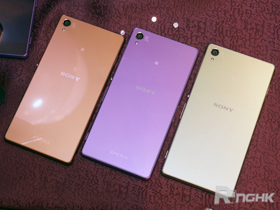 20150122_xperiaz3_purple_handson_09