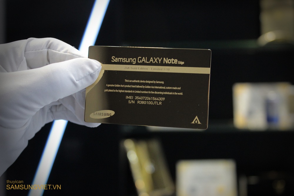 A-closer-look-at-the-gold-version-of-the-Galaxy-Note-Edge-3