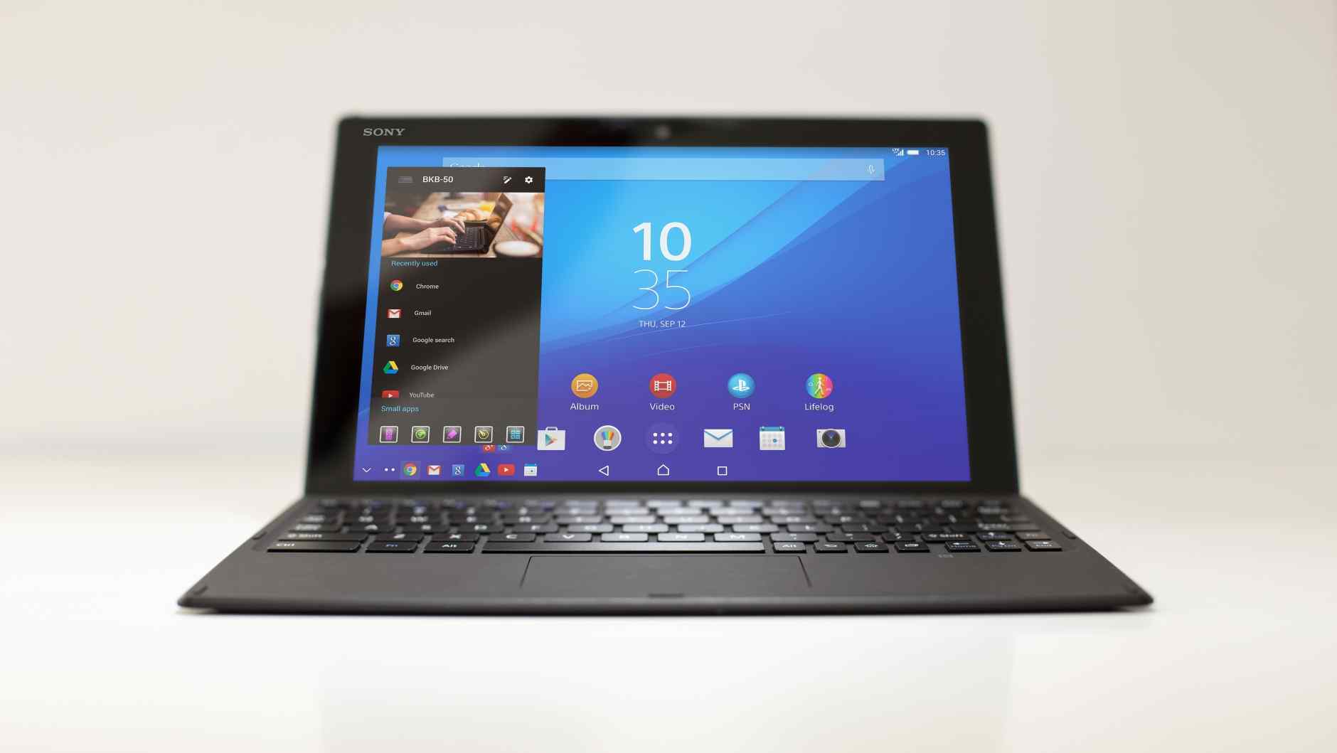 xperia-z4-tablet-business-tablet-into-laptop-26ef6fb3475dcf05c518ef7400089051-940x2