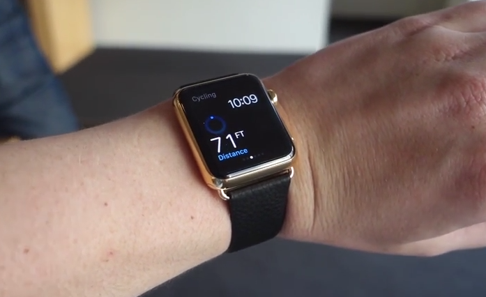 ลองของจริง!! ชมคลิปสัมผัส Apple Watch Edition รุ่นทองคำตัวเป็นๆราคาแพงถึง 550,000 บาท พร้อมกล่องที่เสียบชาร์จได้เลย