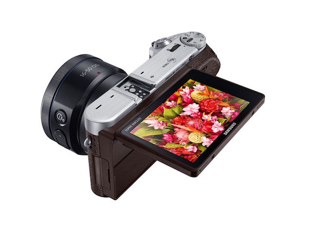 กล้องดิจิตอล Samsung NX500 กล้อง 28 ล้านพิกเซลถ่าย VDO 4K รองรับ Wi-Fi, Bluetooth และ NFC ราคา 26,900 บาท