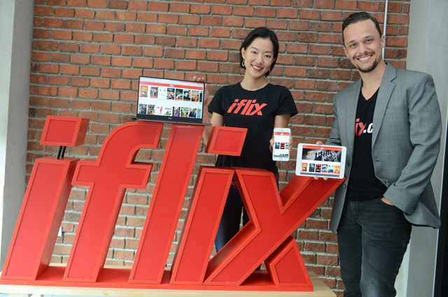 iflix ผู้ให้บริการดูหนังออนไลน์ชื่อดังบุกไทยเต็มรูปแบบเพียงเดือนละ 100 บาท ทั้งบนเว็บ,iPhone,iPad และ Android