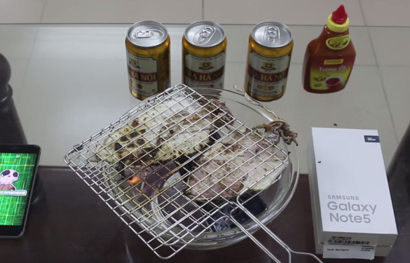 Screen Shot 2558-08-27 at 9.22.29 PM