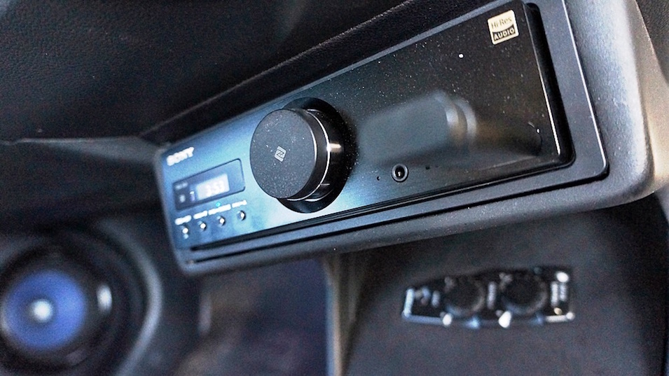 Pic_Sony's Hi-Res Car Audio_01