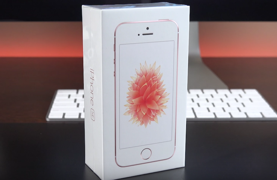 iPhoneSE-unbox-rosegold-0002