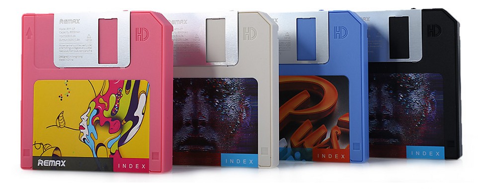 เก๋สุดๆ Power Bank รูปทรงแผ่น Floppy Disk จาก Remax