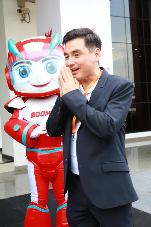 กสทช.ประกาศผล AIS ได้รับใบอนุญาตคลื่น 900 MHz