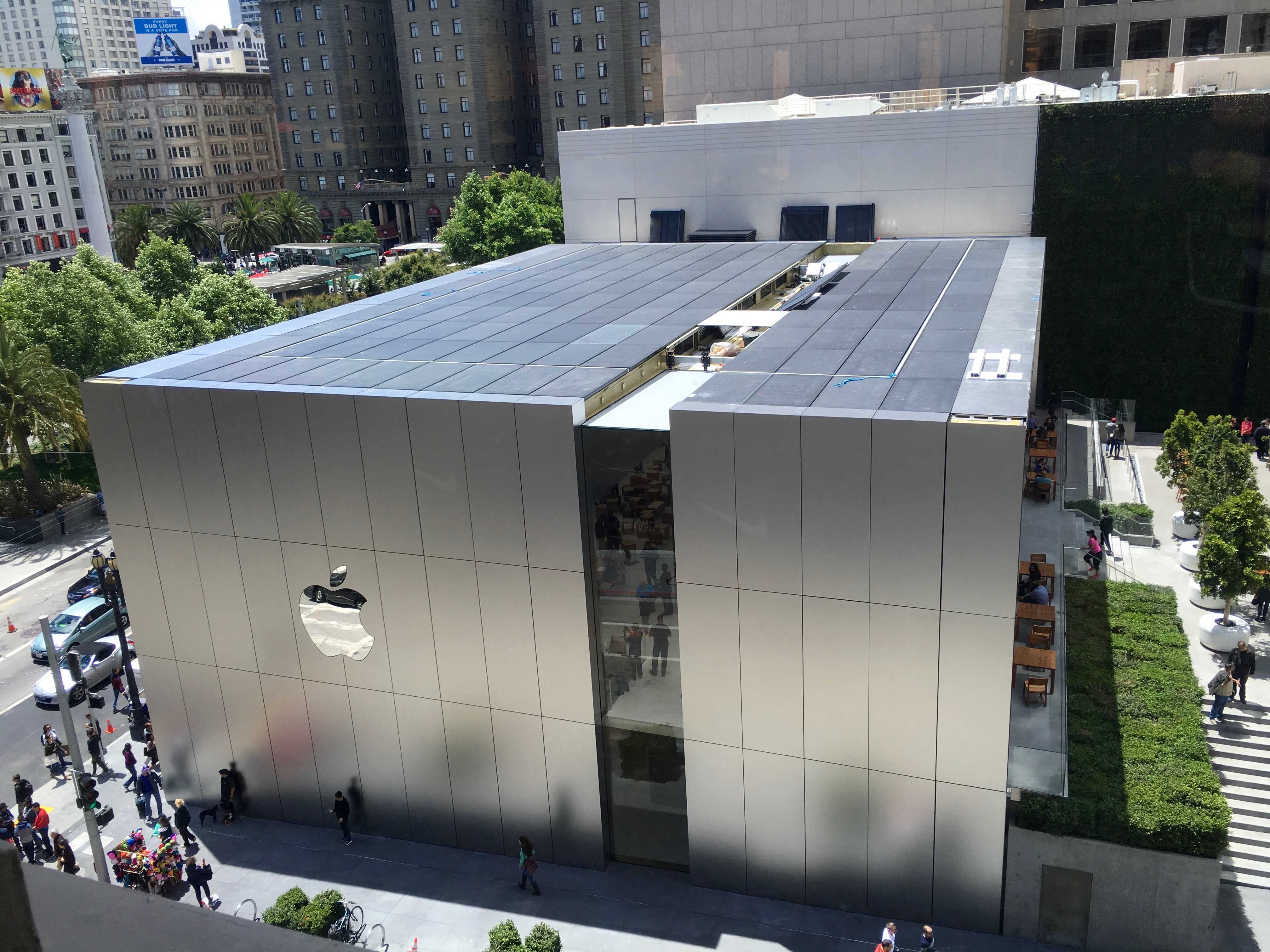 Apple_Store_Union_Square_lines_10-1-1