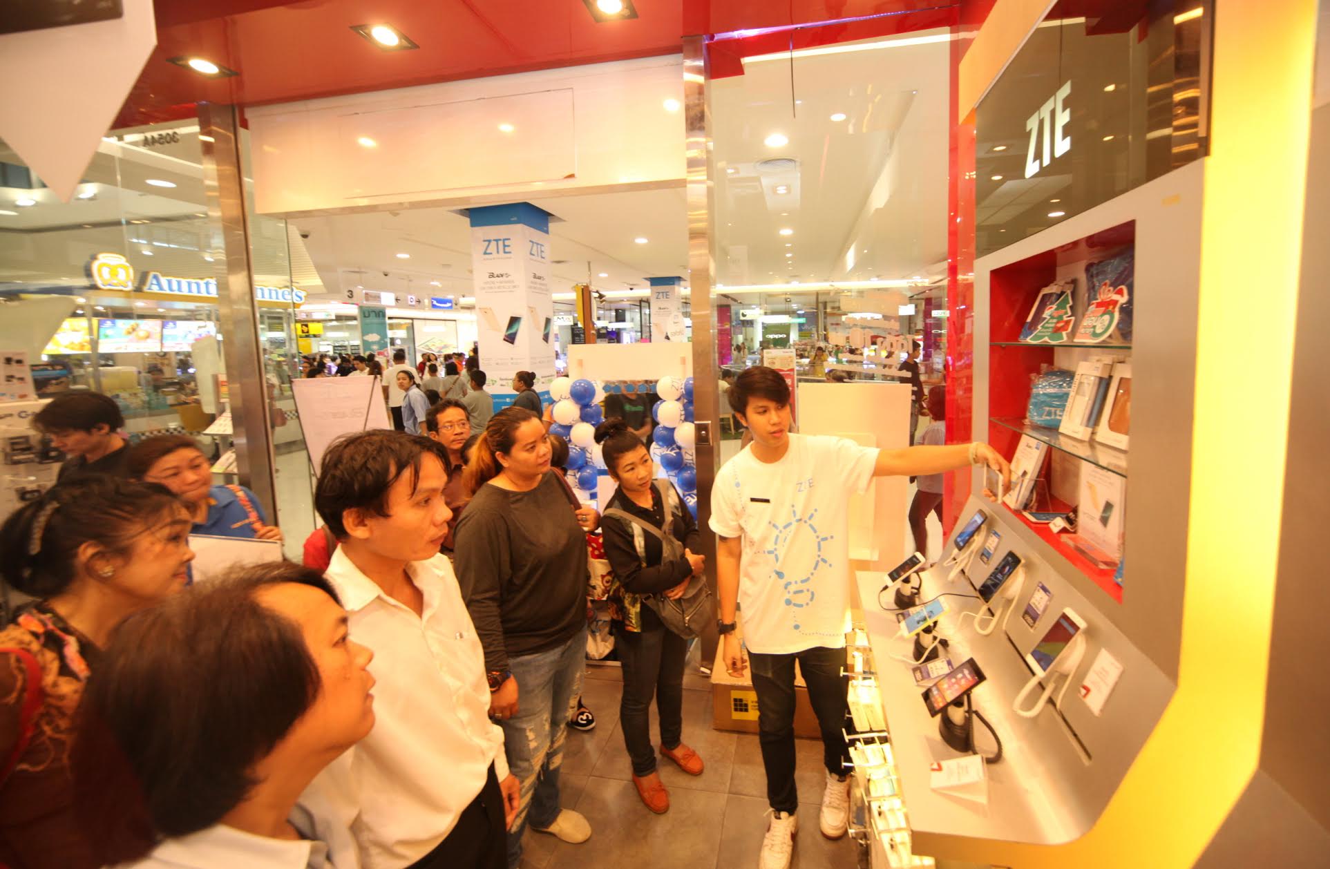 f708bdf9-df2f-4b52-9c96-975da188ac90