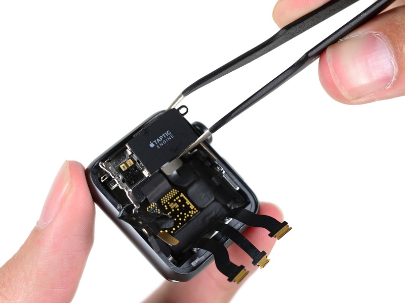 apple-watch-series-2-teardown-01
