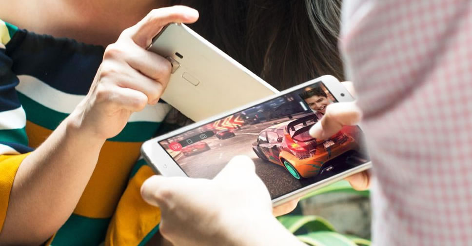 ASUS ZenFone 3 Deluxe เวอร์ชั่น Snapdragon 821 เริ่มวางจำหน่ายแล้ว