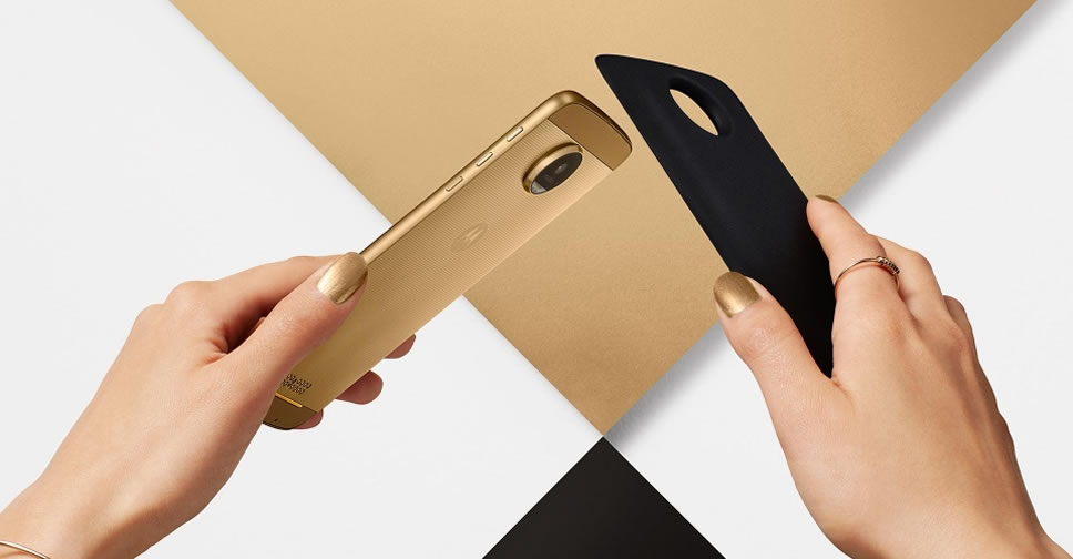 สมาร์ทโฟนในครอบครัว Moto Z จะรองรับเครือข่าย 5G เพียงแนบ Moto Mods เข้าไปที่แผงหลัง