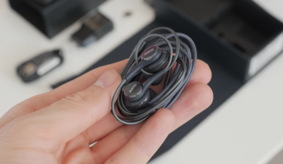 Screen Shot 2560-04-05 at 11.21.01