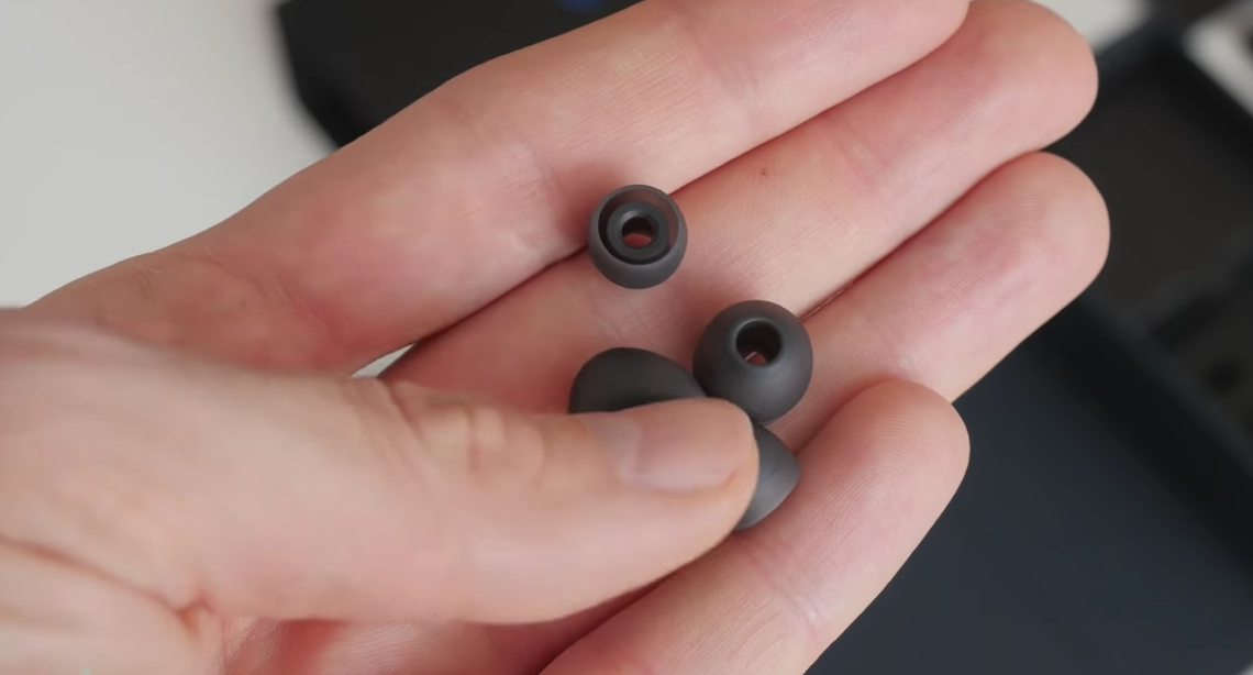 Screen Shot 2560-04-05 at 11.21.33