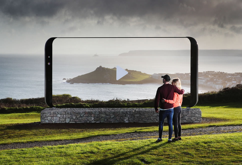 samsung-galaxy-s8-sculpture-02