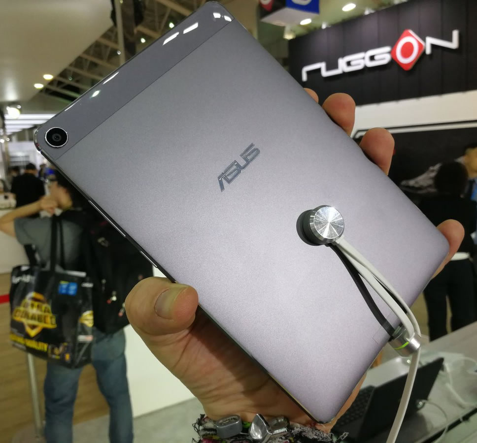 ASUS-ZenPad-3S-8-0-Z582KL