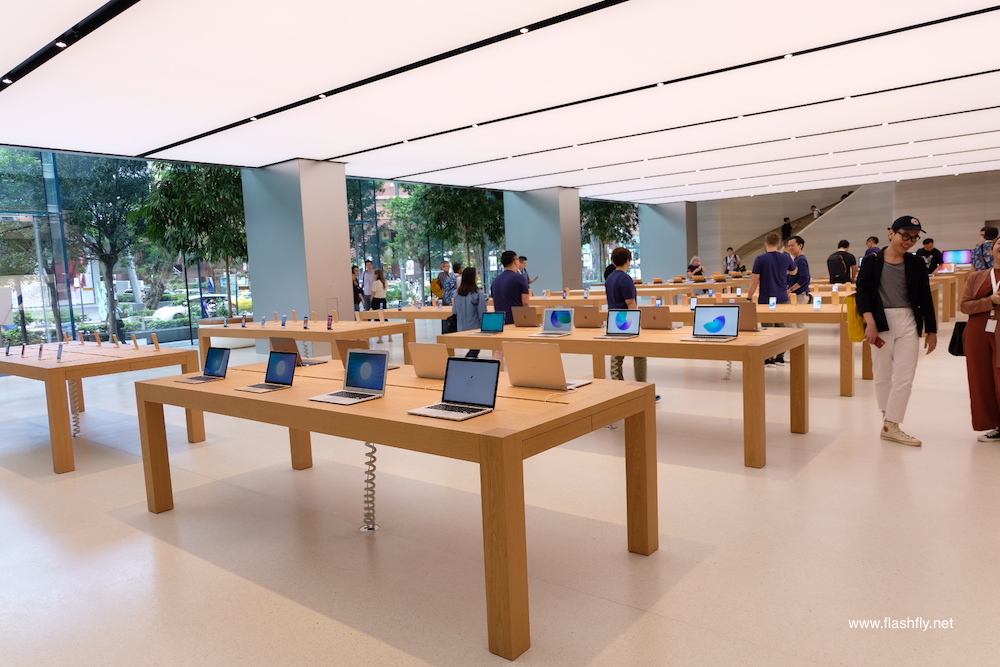 Apple-orchard-road-flashfly_1012