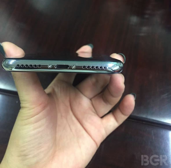 bgr-iphone-8-mockup-2