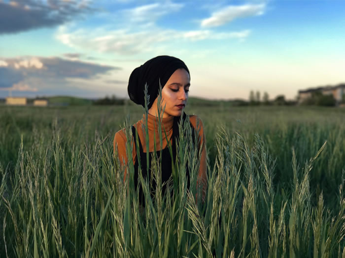 portrait-of-canada-field-CDN