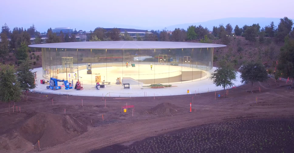 Steve-Jobs-Theatre-aug-2017