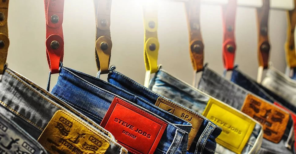 สองพี่น้องชาวอิตาเลียนได้สิทธิ์ใช้ชื่อ Steve Jobs กับแบรนด์แฟชั่นของตัวเอง และอาจเปิดตัวสมาร์ทโฟน Steve Jobs ในอนาคต