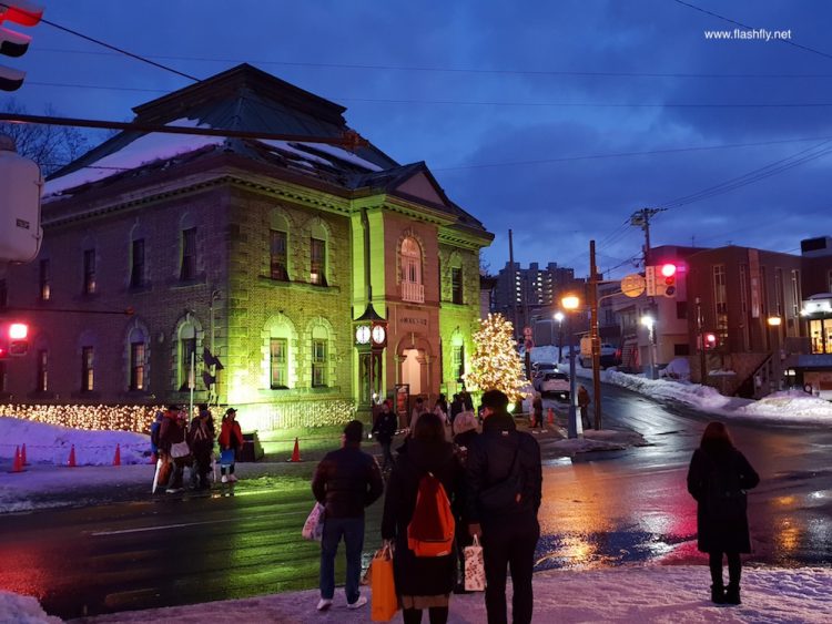 รีวิว Samsung Galaxy S9 และ Galaxy S9+ สมาร์ทโฟนสุดล้ำกล้อง F/1.5 ถ่าย Slo-mo ได้ 960 fps และฟีเจอร์โดนใจ AR Emoji