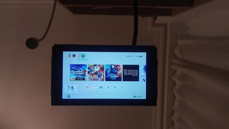 Lazy Arm อุปกรณ์เสริมที่ช่วยให้คุณนอนเล่น Nintendo Switch ได้สบายขึ้น