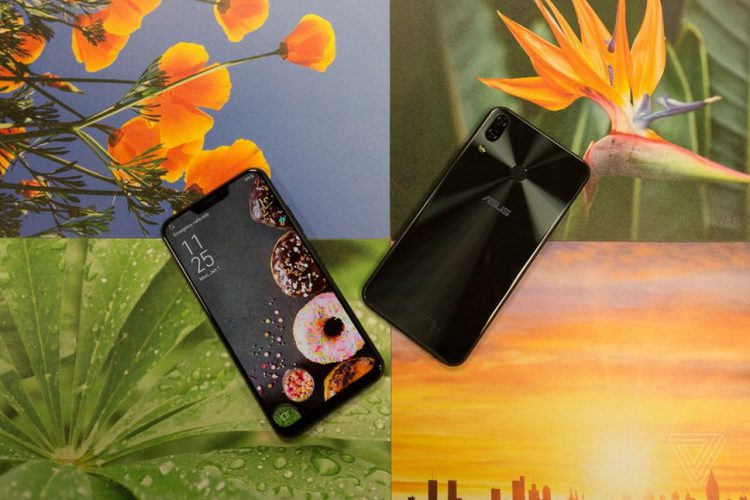 สัมผัสแรก Asus Zenfone 5 พร้อมเปรียบเทียบกับ Phone X จากงาน MWC 2018