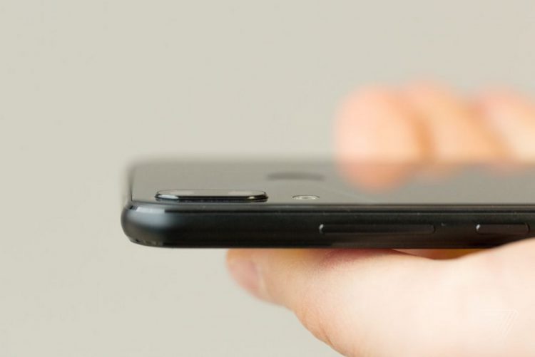 สัมผัสแรก Asus Zenfone 5 พร้อมเปรียบเทียบกับ Phone X จากงาน MWC 2018