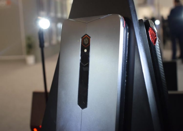 Vivo X20 Plus UD ถูกทดสอบความทนทาน เพื่อทำลายเซ็นเซอร์สแกนลายนิ้วมือใต้จอแสดงผล (มีคลิป)