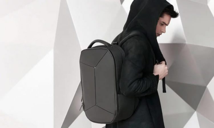 Xiaomi วางจำหน่ายกระเป๋า Mi Geek Shoulder Bag สำหรับแล็ปท็อป ราคาราว 1,990 บาท