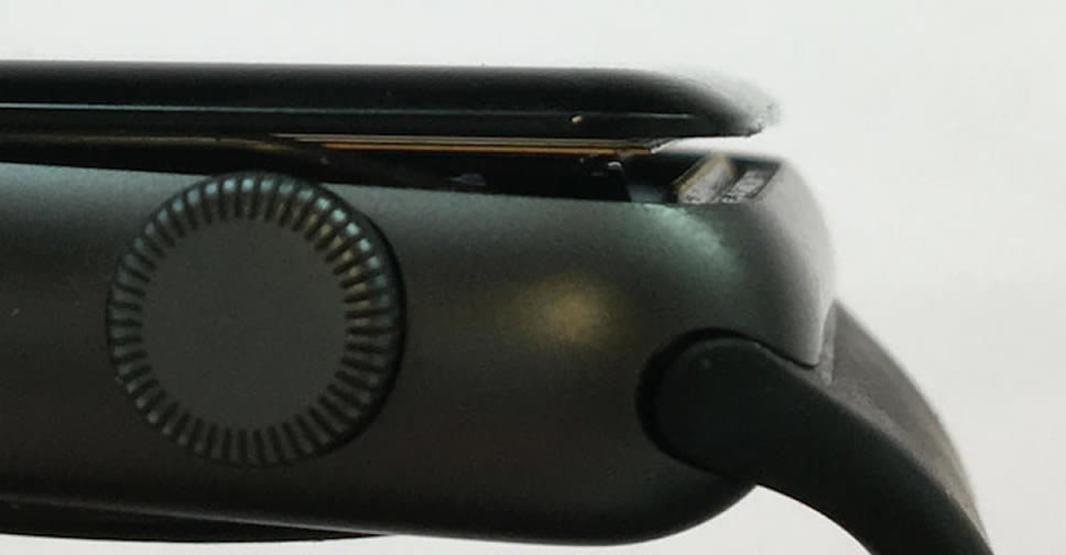 Apple นำเสนอการซ่อมแซมฟรี!! ให้กับ Apple Watch Series 2 ขนาด 42 มม. ที่