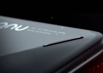 ภาพหลุด Red Devil เกมมิ่งสมาร์ทโฟนจาก Nubia ดีไซน์โลหะ Unibody