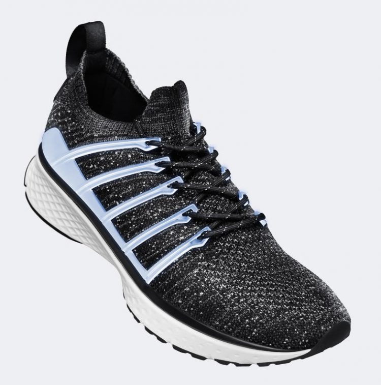 Xiaomi เปิดตัวรองเท้ากีฬา Mi Sports Sneakers 2 ราคาเพียง 999 บาท