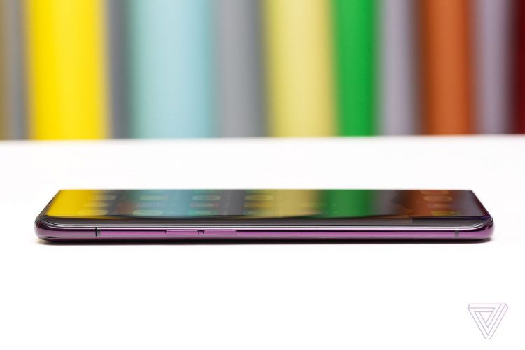 ยลโฉม OPPO Find X ตัวเป็นๆทุกมุมมอง หน้าจอไม่มีรอยบาก กล้องแบบสไลด์ Snapdragon 845 แรม 8GB รอม 256GB เปิดตัวทางการคืนนี้ (ชมคลิป)