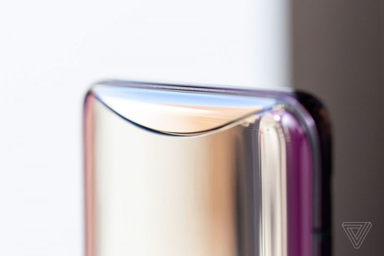 ยลโฉม OPPO Find X ตัวเป็นๆทุกมุมมอง หน้าจอไม่มีรอยบาก กล้องแบบสไลด์ Snapdragon 845 แรม 8GB รอม 256GB เปิดตัวทางการคืนนี้ (ชมคลิป)