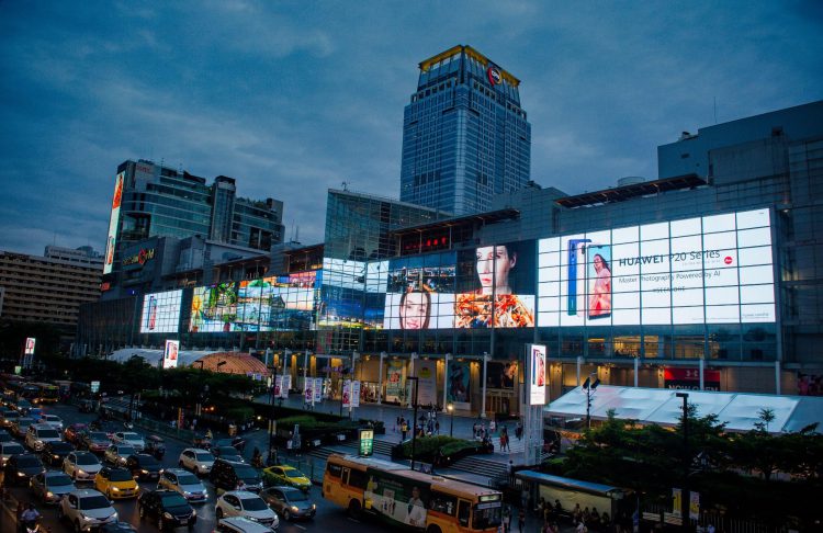 มีของดีต้องโชว์! หัวเว่ยอวดภาพถ่ายสวยจาก HUAWEI P20 Series บนจอดิจิทัลที่ใหญ่ที่สุดในโลกหน้าเซ็นทรัลเวิลด์