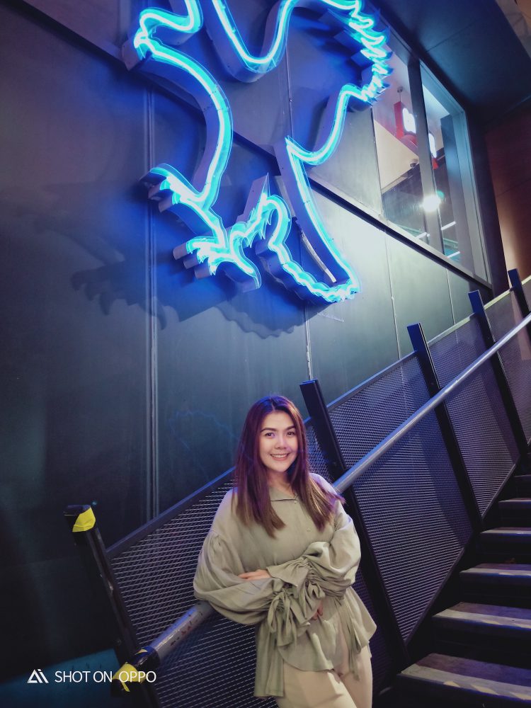 ชมภาพถ่ายตอนกลางคืนของ OPPO R15 Pro ด้วยกล้องหลังคู่ 20 + 16 ล้านพิกเซล รูรับแสง f/1.7 เซนเซอร์ใหม่ล่าสุดจาก Sony