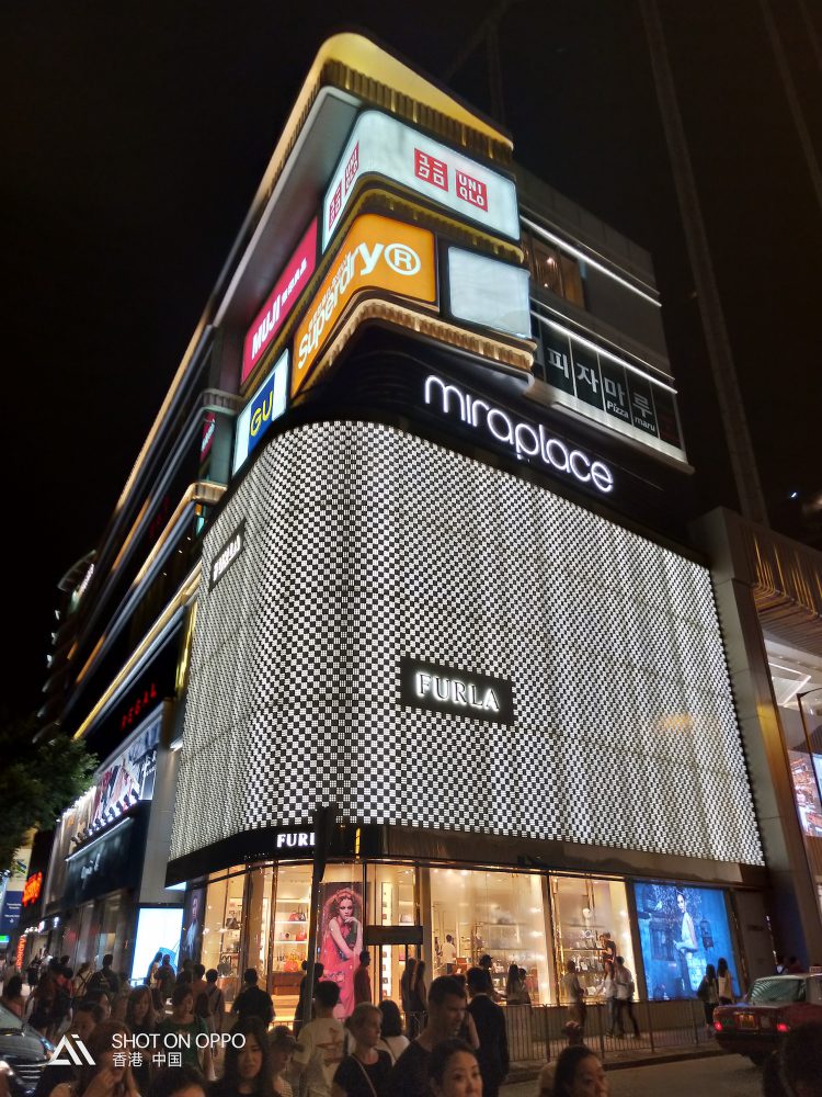 ชมภาพถ่ายตอนกลางคืนของ OPPO R15 Pro ด้วยกล้องหลังคู่ 20 + 16 ล้านพิกเซล รูรับแสง f/1.7 เซนเซอร์ใหม่ล่าสุดจาก Sony