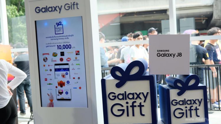 สัมผัสแรก Samsung Galaxy J8 สมาร์ทโฟนไอดอลจอ 6 นิ้ว กล้องเซลฟี่มี AR Sticker ระบบเสียง Dolby Atmos ราคา 9,490 บาท