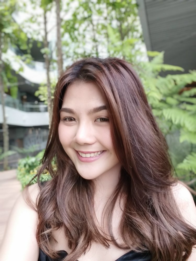 รีวิว Samsung Galaxy J8 x BNK48 ไอดอลสมาร์ทโฟน จอใหญ่ ภาพสวย เสียงดี เซลฟี่จัดเต็มราคา 9,490 บาท