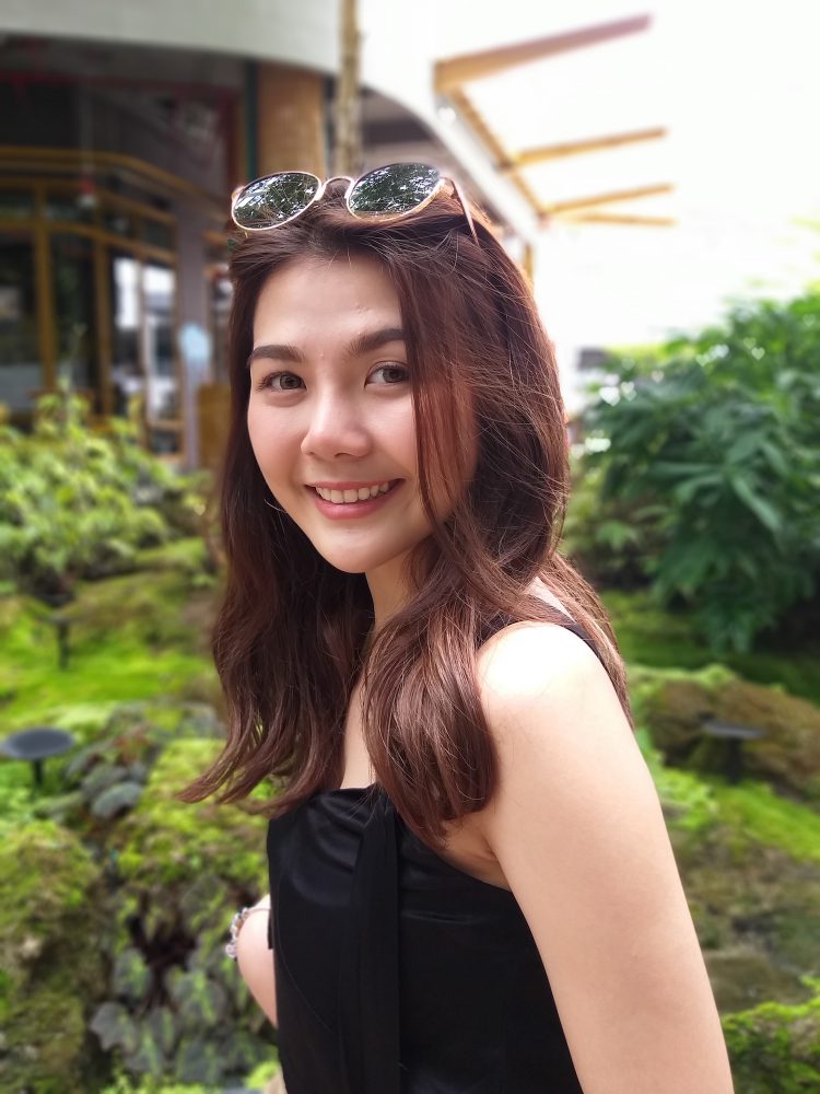 รีวิว Samsung Galaxy J8 x BNK48 ไอดอลสมาร์ทโฟน จอใหญ่ ภาพสวย เสียงดี เซลฟี่จัดเต็มราคา 9,490 บาท