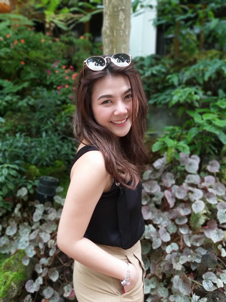 รีวิว Samsung Galaxy J8 x BNK48 ไอดอลสมาร์ทโฟน จอใหญ่ ภาพสวย เสียงดี เซลฟี่จัดเต็มราคา 9,490 บาท