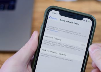 ฟีเจอร์ตรวจสอบประสิทธิภาพ Battery Health ใน iOS 12 Public Beta 4 ไม่เป็น Beta อีกต่อไปแล้ว