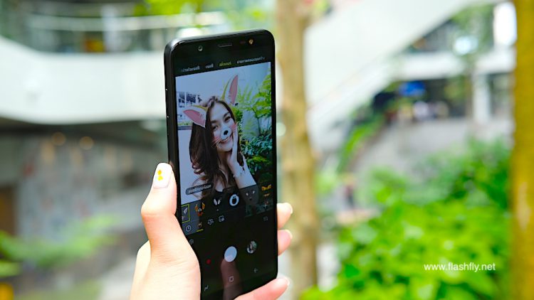 รีวิว Samsung Galaxy J8 x BNK48 ไอดอลสมาร์ทโฟน จอใหญ่ ภาพสวย เสียงดี เซลฟี่จัดเต็มราคา 9,490 บาท